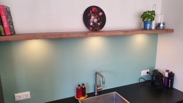 Eiken wandplank zweven met dimbare led 1