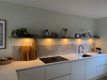 Verlichting in eiken plank 1