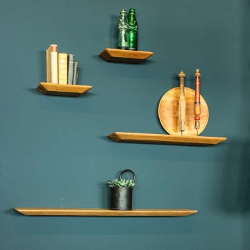 Wandplank met facetrand